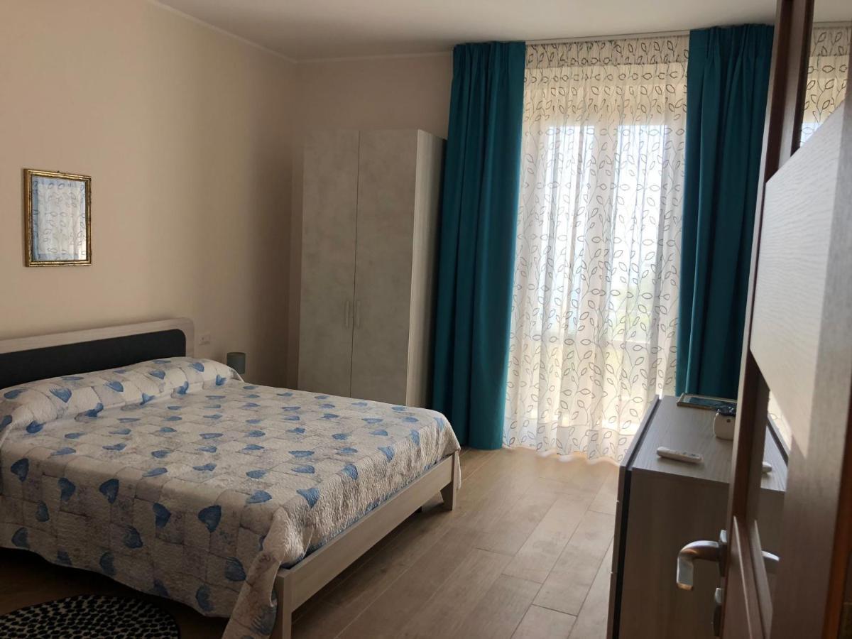 Case Pagano Mare Таормина Экстерьер фото