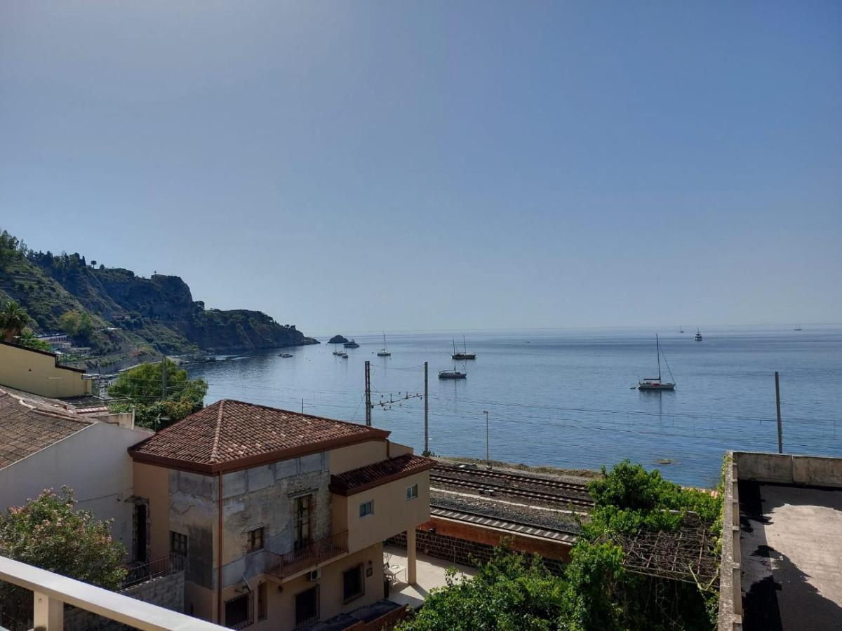 Case Pagano Mare Таормина Экстерьер фото